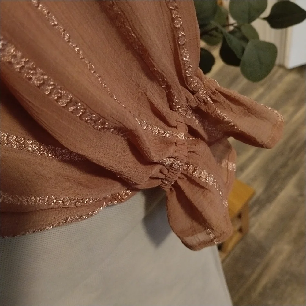 🆕Andree By Unit Long Sleeve Peplum Blouse - Picture 9 of 11